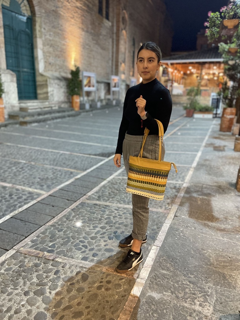CARTERA ESTILO SUSTENTABLE