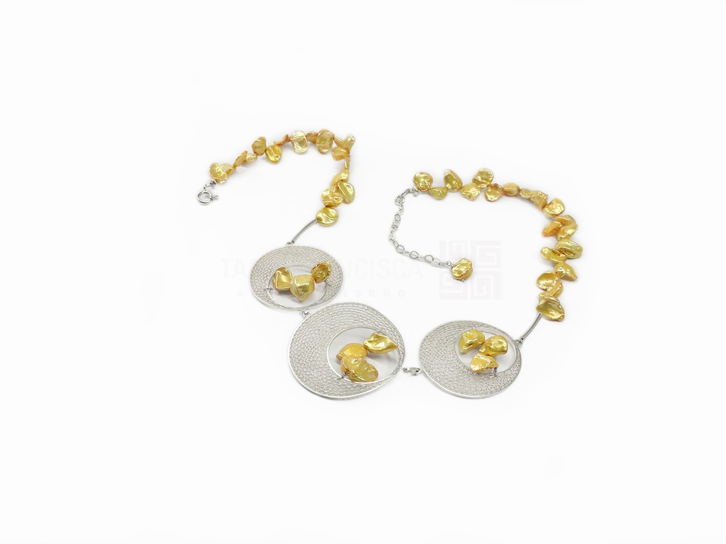 COLLAR IDENTIDAD EN PLATA