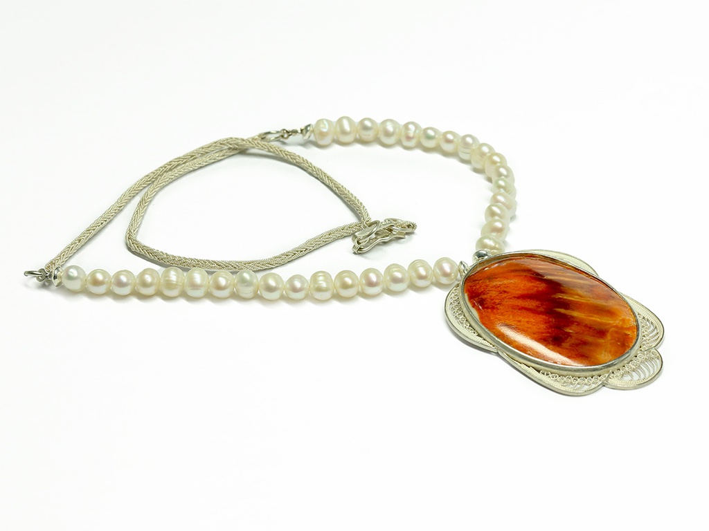 COLLAR IDENTIDAD EN PLATA